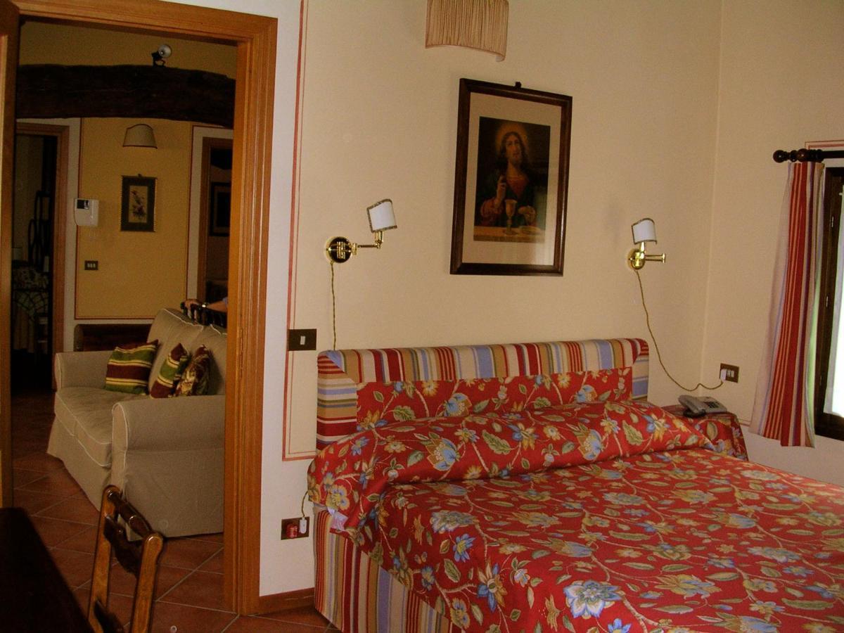 Agriturismo Corte Bebbi Bibbiano  Exterior photo